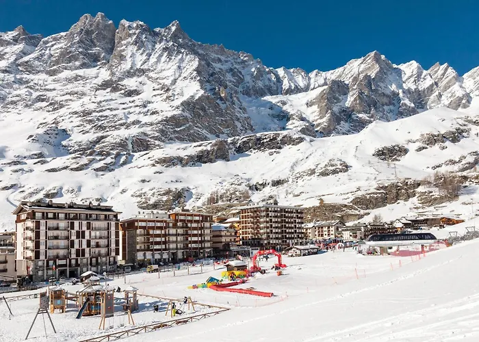 Chalet Matterhorn Francois - Central Alpine Chalet With Private Spa & Breakfast Breuil-Cervinia